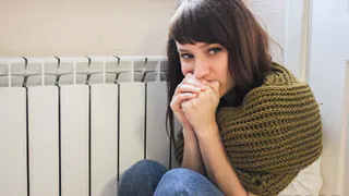 На Братиславской прорыв теплосети, без тепла 15 домов и детский сад