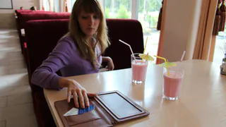 Рязанские официанты: в хороший день на чаевых можно и 10 тысяч заработать