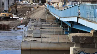 Понтонный мост в Брянске закрыли для транспорта из-за паводка