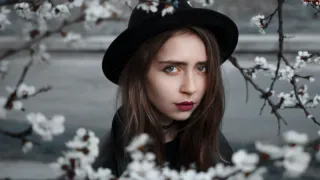 Шесть знаков Зодиака получат отличный подарок от Вселенной: гороскоп на весну 2024 года