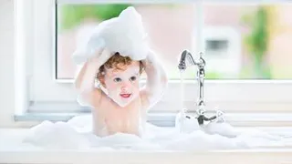 Следите за детьми у воды: приметы и запреты на 28 июня