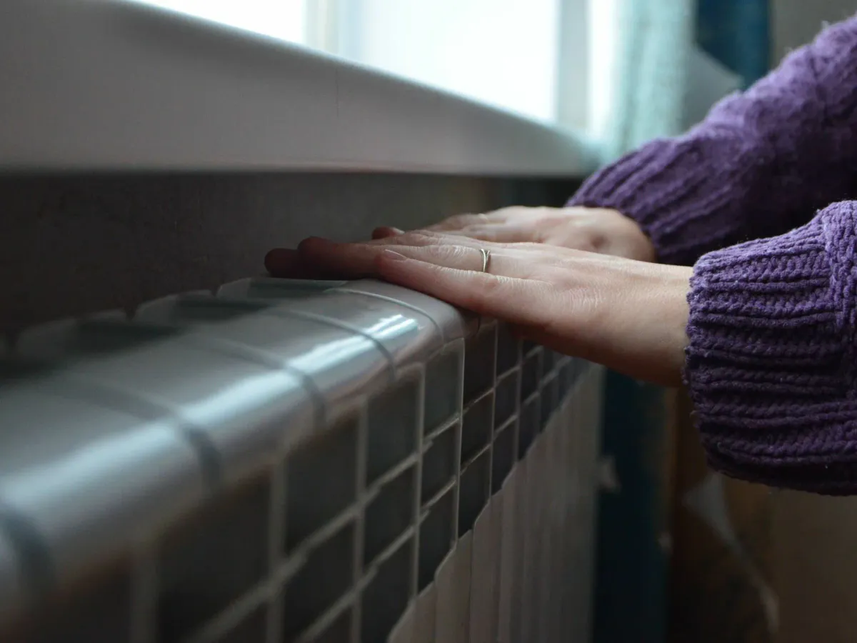 Жителям новостроек предложили мёрзнуть первыми: зачем в Госдуме хотят менять правила отопительного сезона