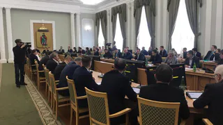 «Денег нет... Но не для всех!», - в гордуме расширили список депутатов, которые будут получать зарплату