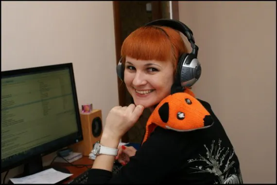 В страшной аварии под Выгоничами погибла журналистка Олеся Комиссарова