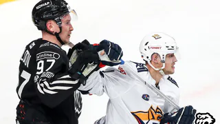 Челябинский «Трактор» одержал уверенную победу над «Металлургом» в дерби со счётом 5:2