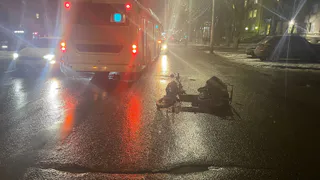 Полиция опубликовала подробности наезда автобуса на курьера в Рязани
