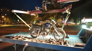 17-летний мотоциклист задержан в Магнитогорске после попытки скрыться от полиции