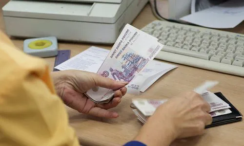 За просроченную зарплату увеличат штраф