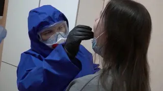 Директор брянского депздрава рассказал о лечении омикрона