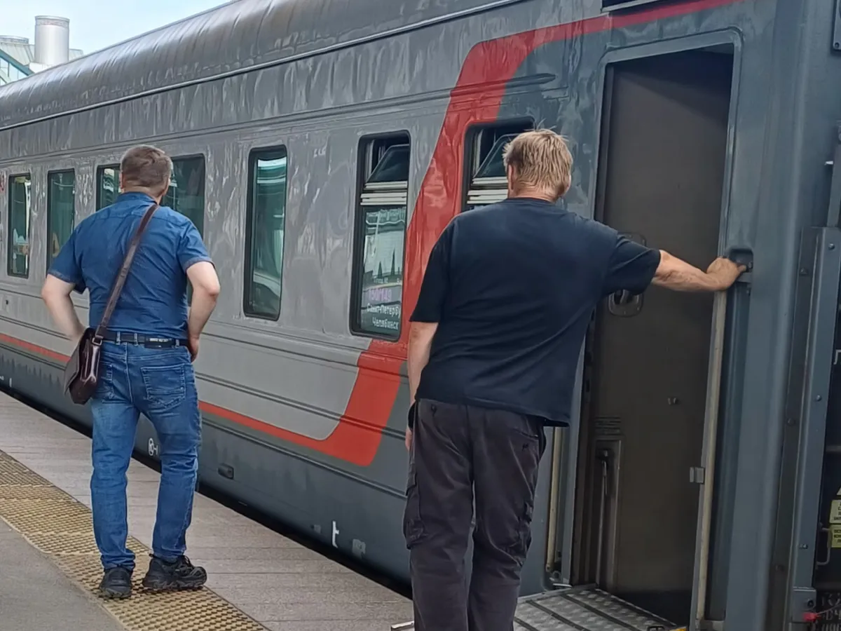 Покупала нижнюю полку, а оказалась наверху. Как не попасться на эту уловку РЖД