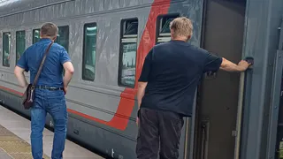 Покупала нижнюю полку, а оказалась наверху. Как не попасться на эту уловку РЖД