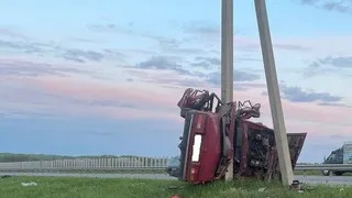 В Рязанском районе 29-летний водитель ВАЗ-2105 погиб, врезавшись в столб