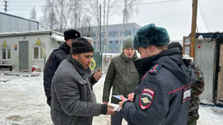 Полиция Коми искала нелегальных мигрантов на рынках и строительных объектах