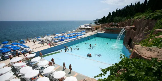 Брянский бизнесмен Кубарев планирует построить отель в Крыму