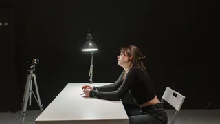 Девушка 22 лет похищала смартфоны в Сасове