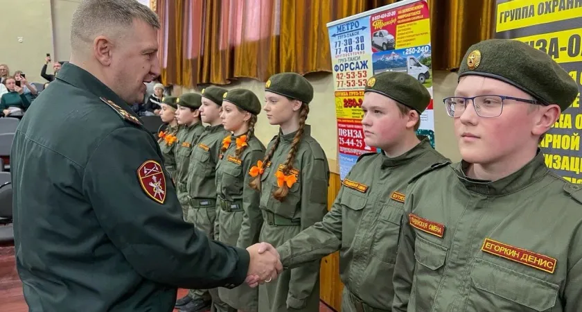 40 юных кадетов из Никольска приняли присягу