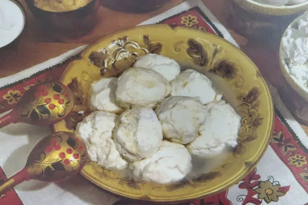 Готовлю их на завтрак без муки и масла: воздушные творожники по-суздальски за 20 минут – легкий рецепт русской кухни