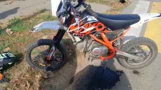 В Скопине 17-летний подросток на мотоцикле врезался в легковушку