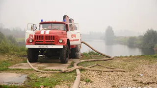 В Рязани спасли мужчину из горящей квартиры