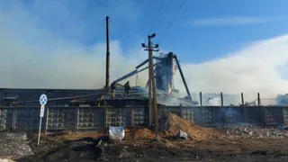 При пожаре на пилораме в Брянске никто не пострадал