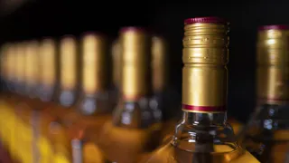 В Муроме раскрыли канал поставки и сбыта контрафактного алкоголя на 8,7 миллиона рублей