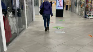 Эта привычка на работе мгновенно выдаёт человека с низким интеллектом