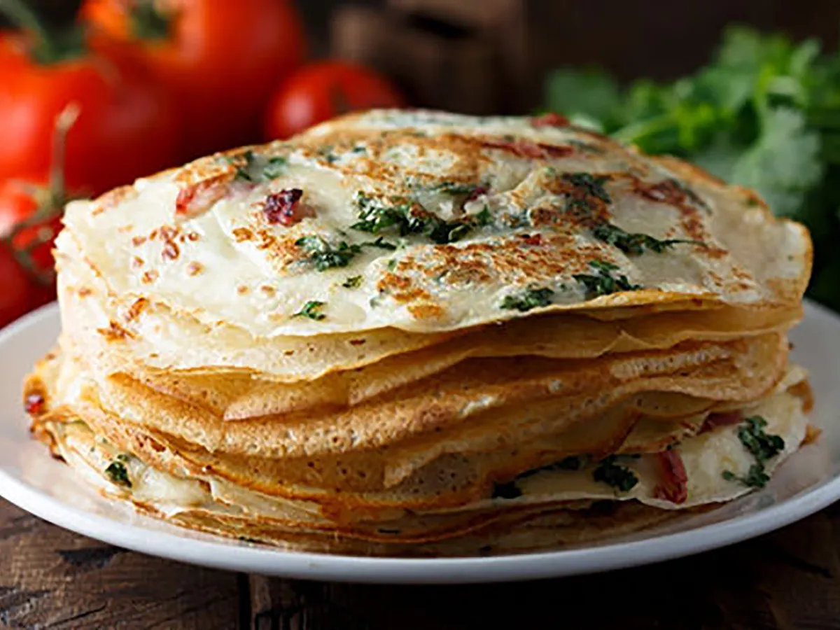 Напекла гору блинов на Масленицу! Делюсь семейным рецептом блинов от бабушки