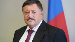 Брянский сенатор Калашников может стать главой Правительства РФ