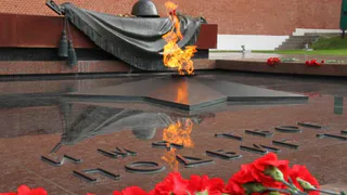 В России вспоминают безымянных героев