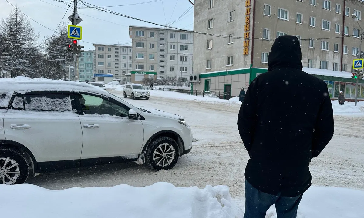 Парковка не защитит от штрафов: инспекторы ГАИ начали останавливать водителей во дворах, чтобы оштрафовать – закон не поможет и вот почему