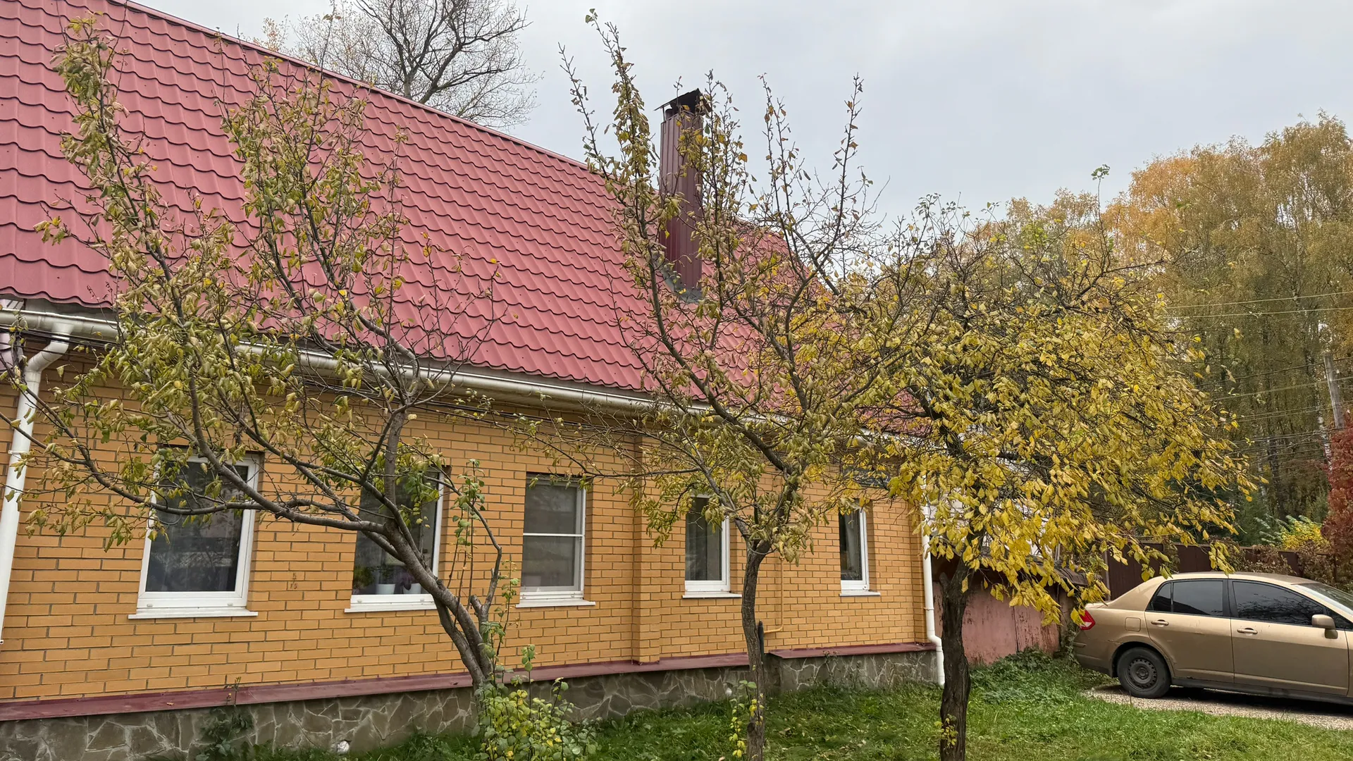Крыть крышку металлочерепицей - прошлый век: есть более надежный и качественный материал