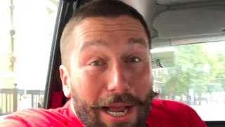 Евгений Чичваркин исполнил в лондонском такси песню про рязанские "пироги с глазами"