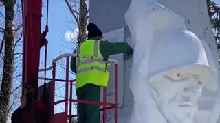 Во Владимире начали ремонт двенадцати памятных объектов к 80-летию Победы