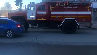 В Рязани 15 жителей многоэтажки эвакуировали из-за сильного пожара