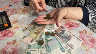 Скромные пенсии проиндексировали не всем: кого обошло новогоднее повышение