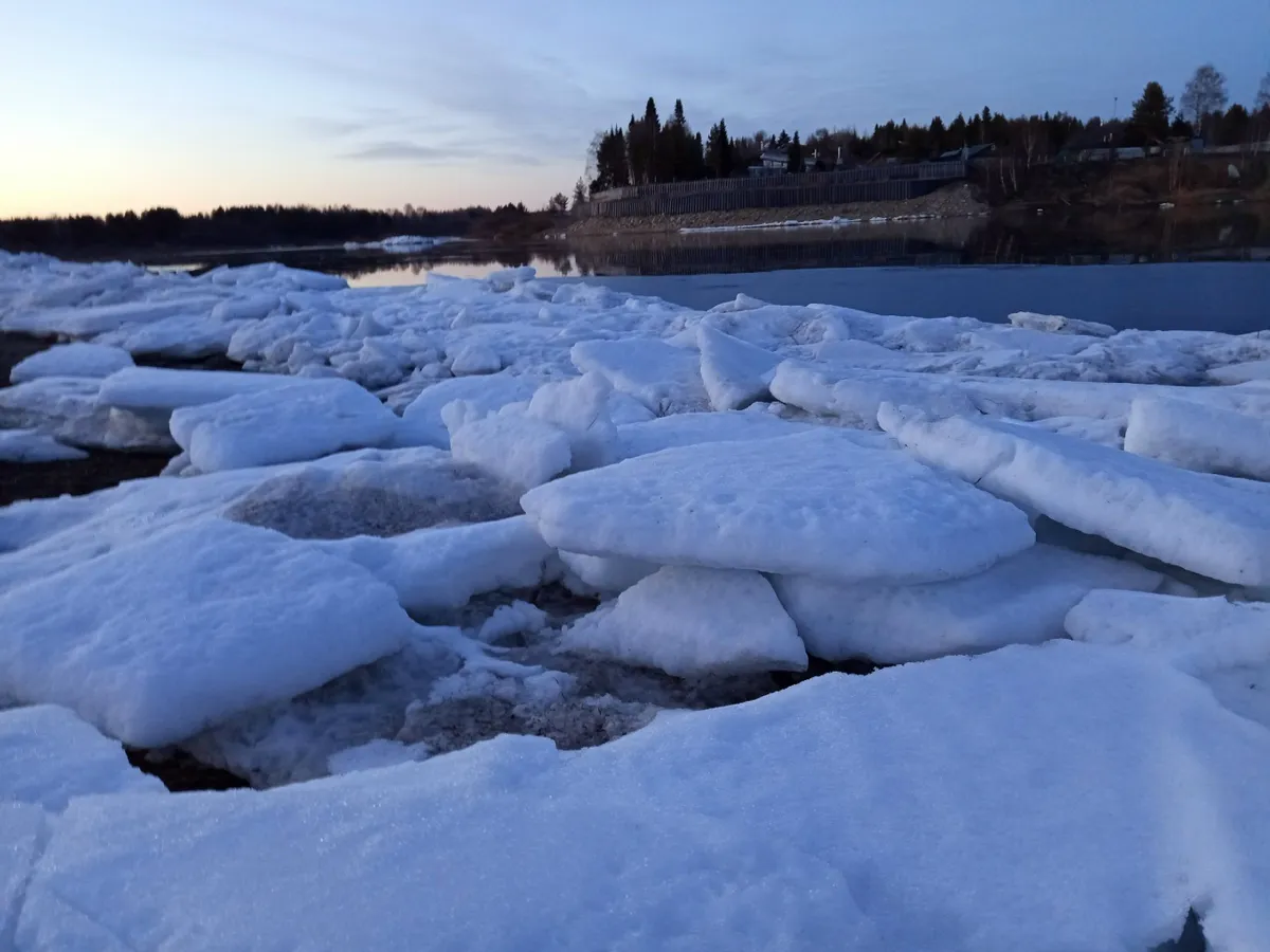 В Коми в бассейнах рек зафиксировано превышение нормы снежных запасов