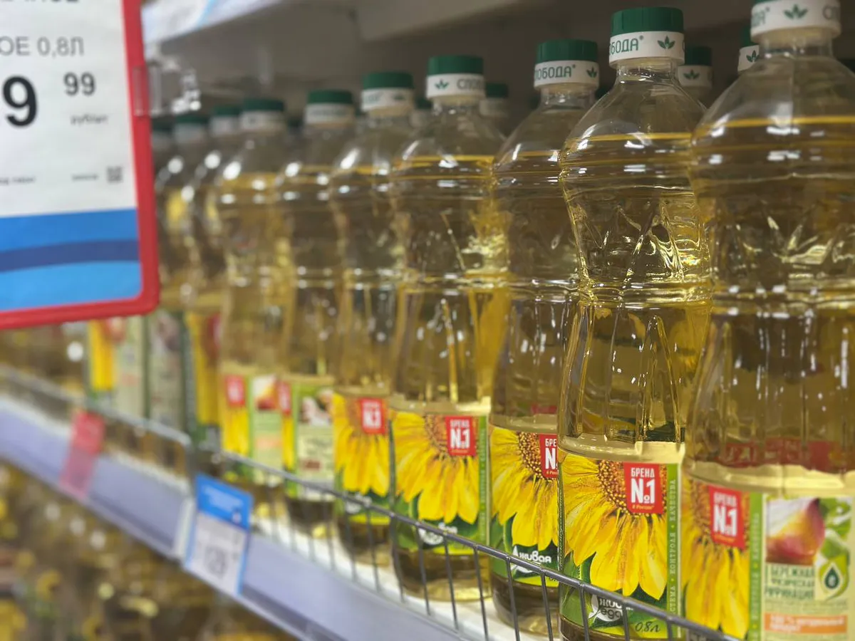 Берите сразу по 3 бутылки: в Роскачестве назвали лучшие марки подсолнечного масла