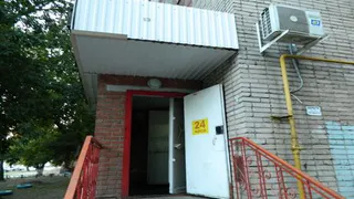 38-летний нижнекамец средь бела дня сорвал с продавца золотую цепочку