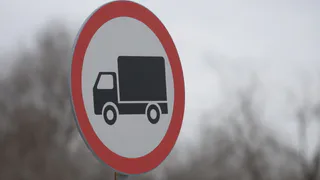 В Нижнекамск перестанут пускать грузовики