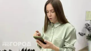 "Может взорваться": россиянам рассказали, в каких случаях нельзя заряжать телефон