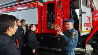 Студенты муромцевского лесотехнического техникума посетили экскурсию в пожарно-спасательной части