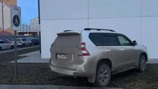 «Сколько можно портить газон!»: в Нижнекамске вышли на борьбу с автохамами 