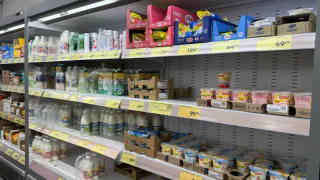 Купил в "Чижике" плавленый сыр "Дружба" и оценил его качество и вкус. Сделал честный отзыв - берите на заметку