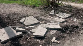 Проблемы с благоустройством по адресам Дружбы 13 и 11 вызвали недовольство жителей Магнитогорска