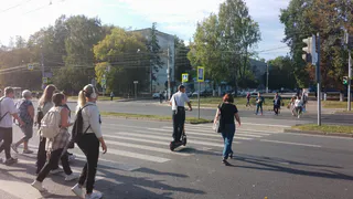 15 слов и выражений, которые вызывают улыбку у грамотных людей, когда нас слышат - мы говорим их неправильно