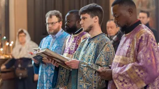 В Вознесенском храме Рязани африканцы провели литургию на иностранных языках