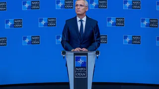 €65 млрд, сумма вооружений, переданных НАТО в зону боевых действий на Украине