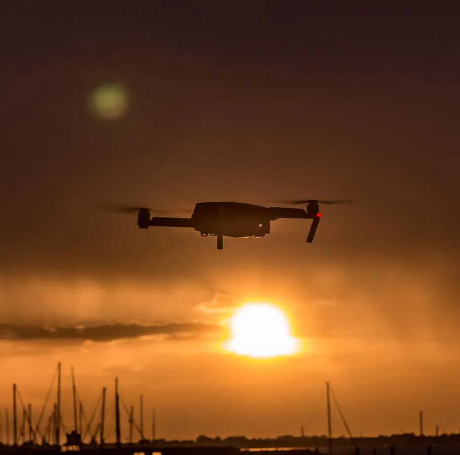 Загадочные дроны: кто стоит за атакой на военные объекты?