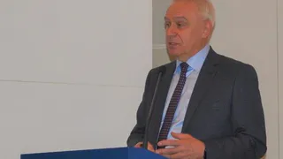 Нужно ужесточить меры: главный кардиолог Минздрава России о коронавирусе