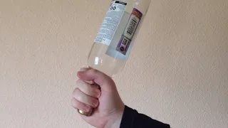 В Татарстане мужчина ударил продавца бутылкой по голове